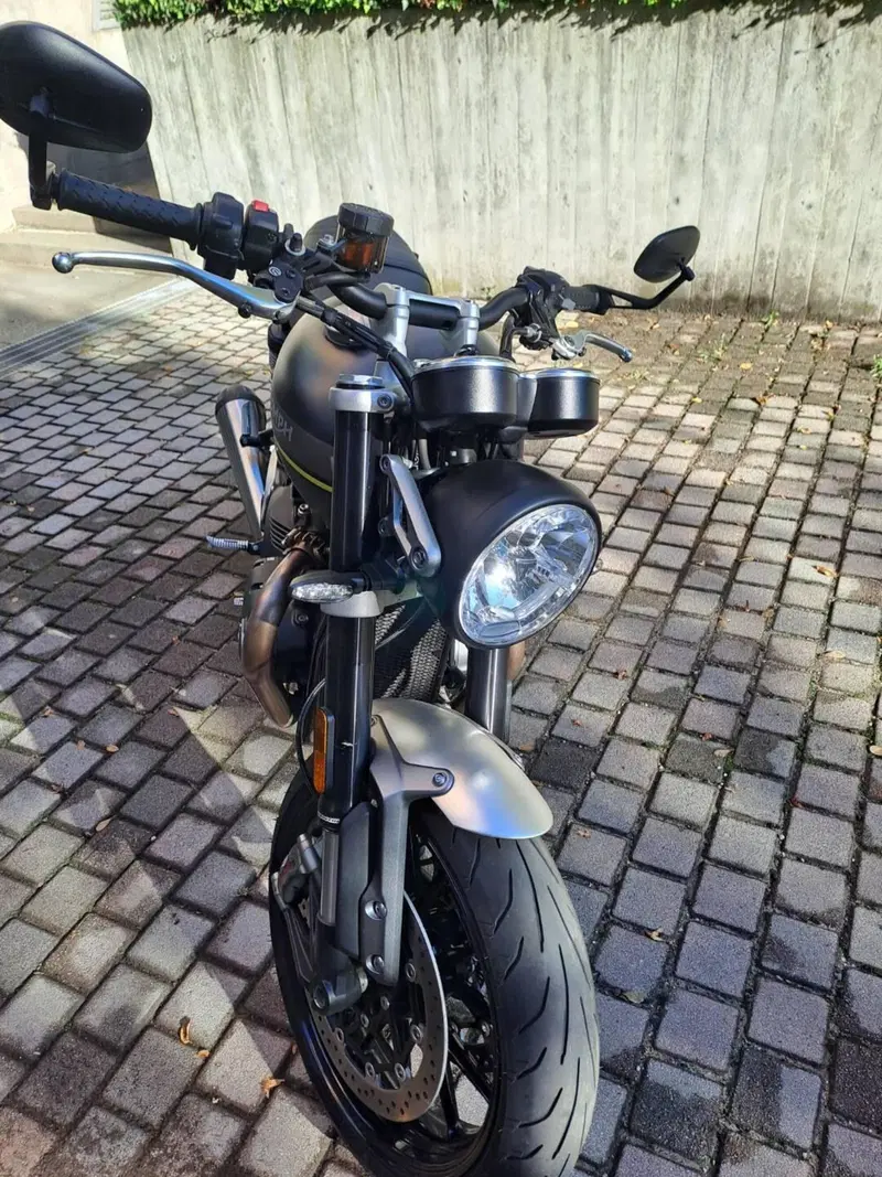Triumph Speed Twin 1200 (2021 - 24) (10)