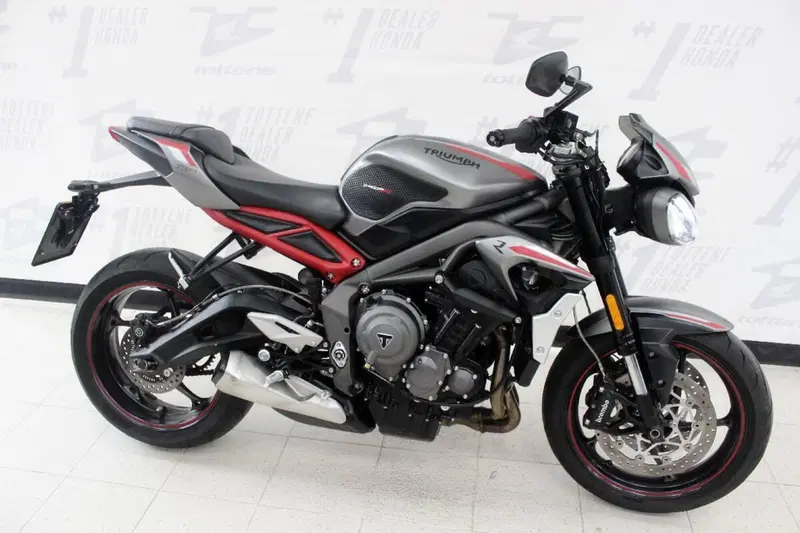 Triumph Street Triple R (2020 - 22) (3)