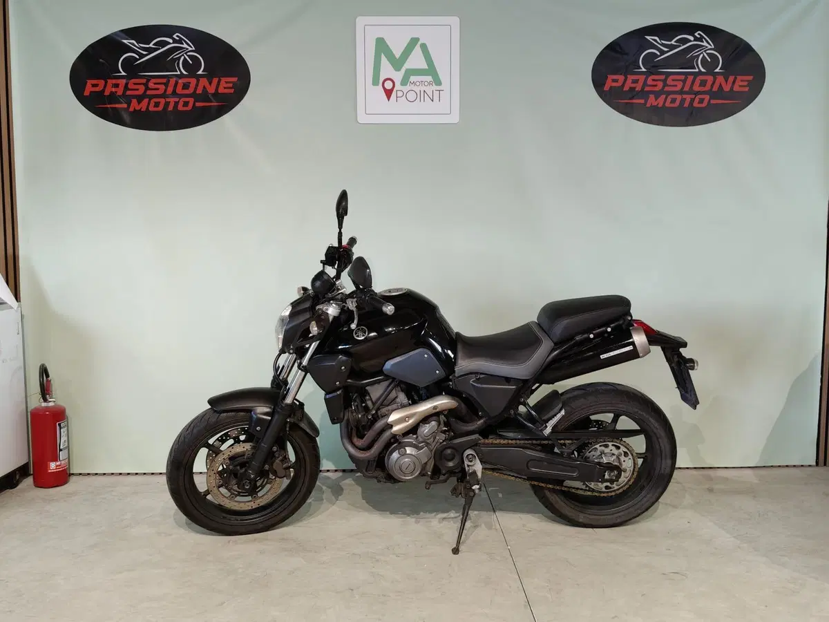 Yamaha MT-03 (2006 - 14) (2)