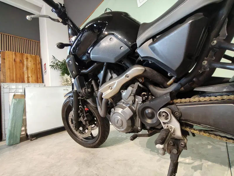 Yamaha MT-03 (2006 - 14) (3)