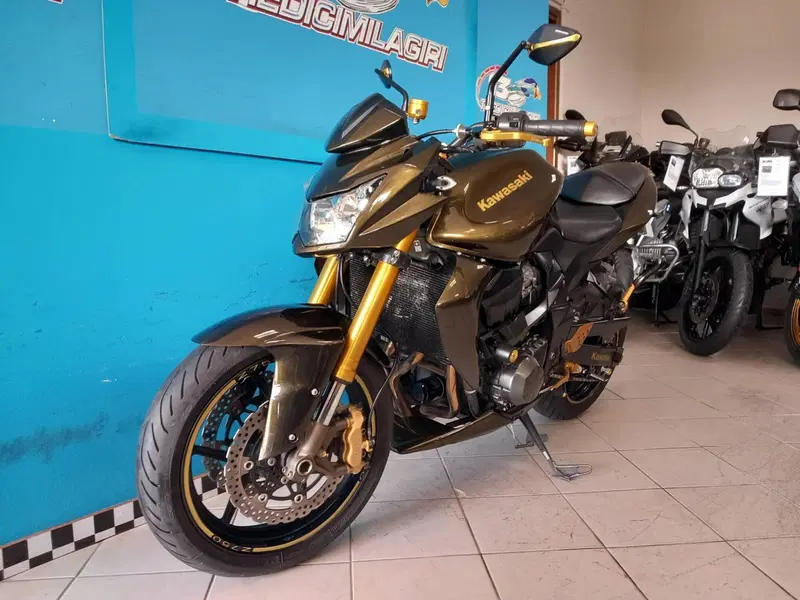 Kawasaki Z 750 (2007 - 14) (5)