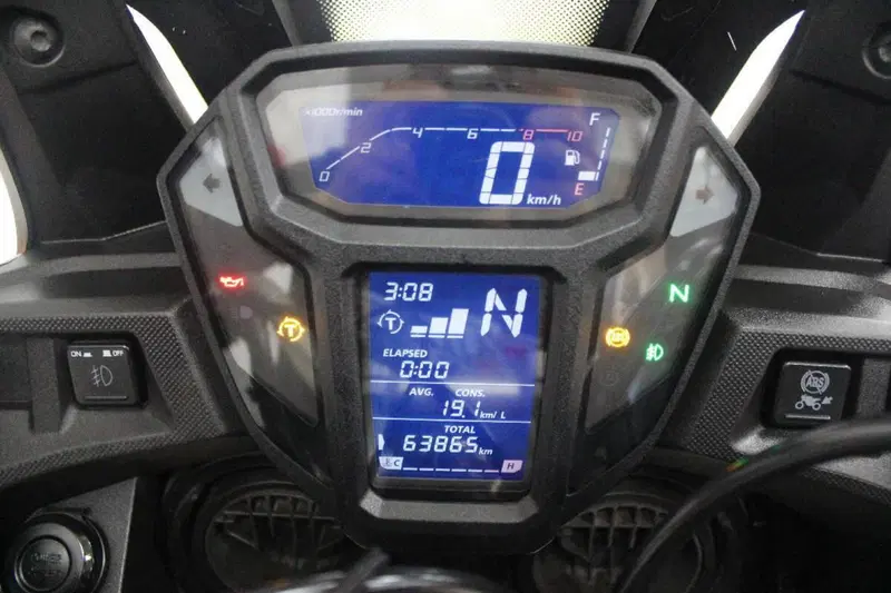 Honda Africa Twin CRF 1000L DCT ABS Travel Edition (2016 - 17) (6)