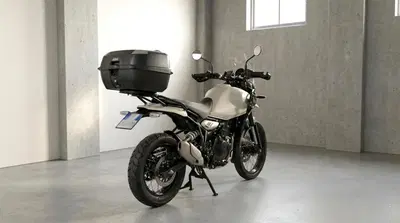 Royal Enfield Himalayan 450 (2024 - 26) usata