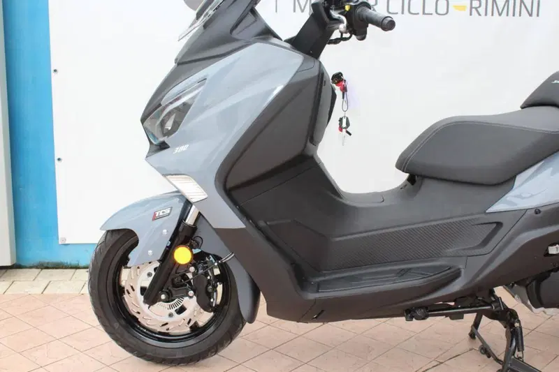 Sym Joymax 300 Z+ (2021 - 24) (4)