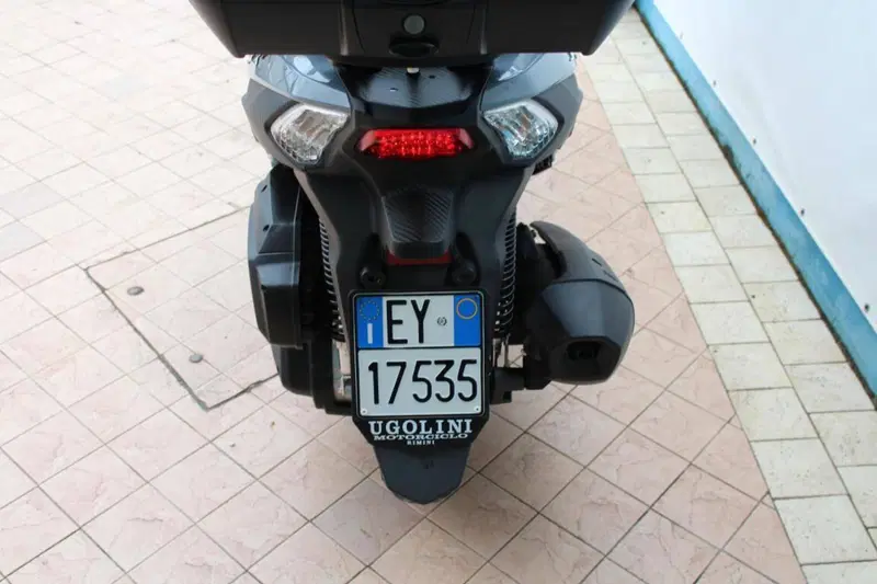 Sym Joymax 300 Z+ (2021 - 24) (7)