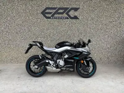 CFMOTO 675SR-R (2025 - 26) nuova