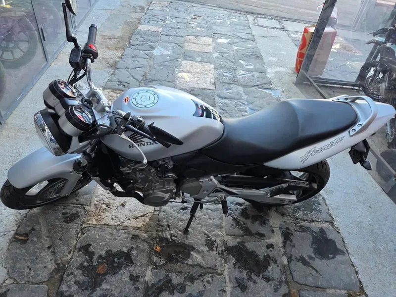 Honda Hornet 600 (2003 - 04) (6)