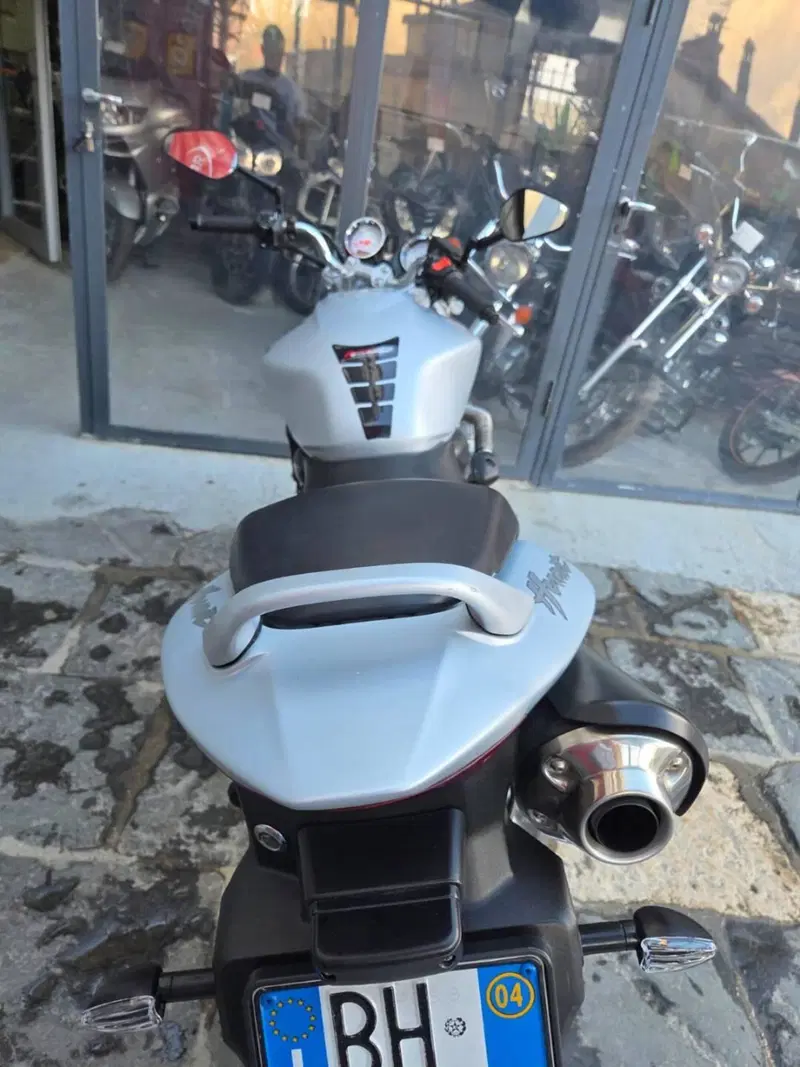 Honda Hornet 600 (2003 - 04) (14)