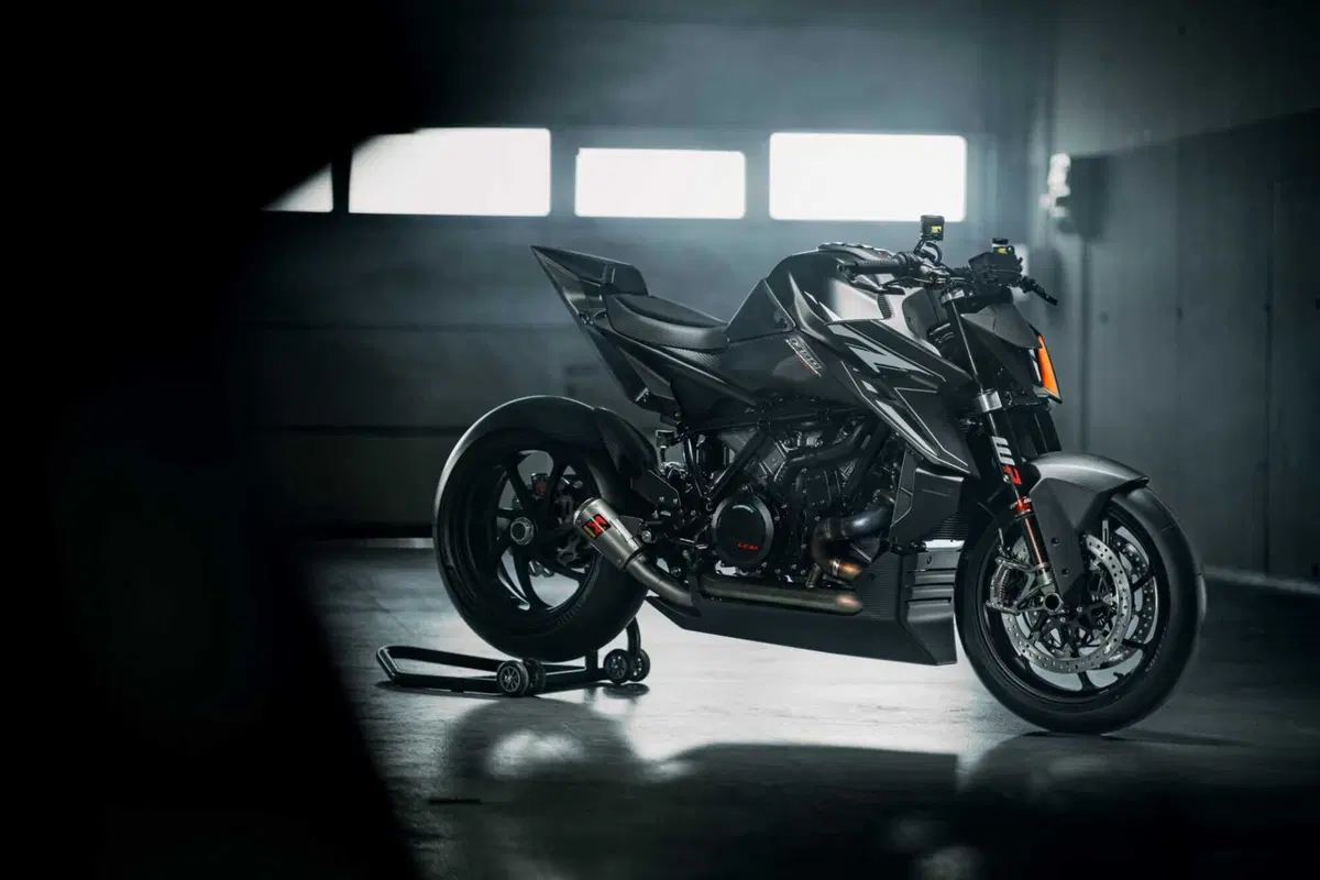 KTM 1390 Super Duke RR Track 2026: l'assalto definitivo alla pista (3)