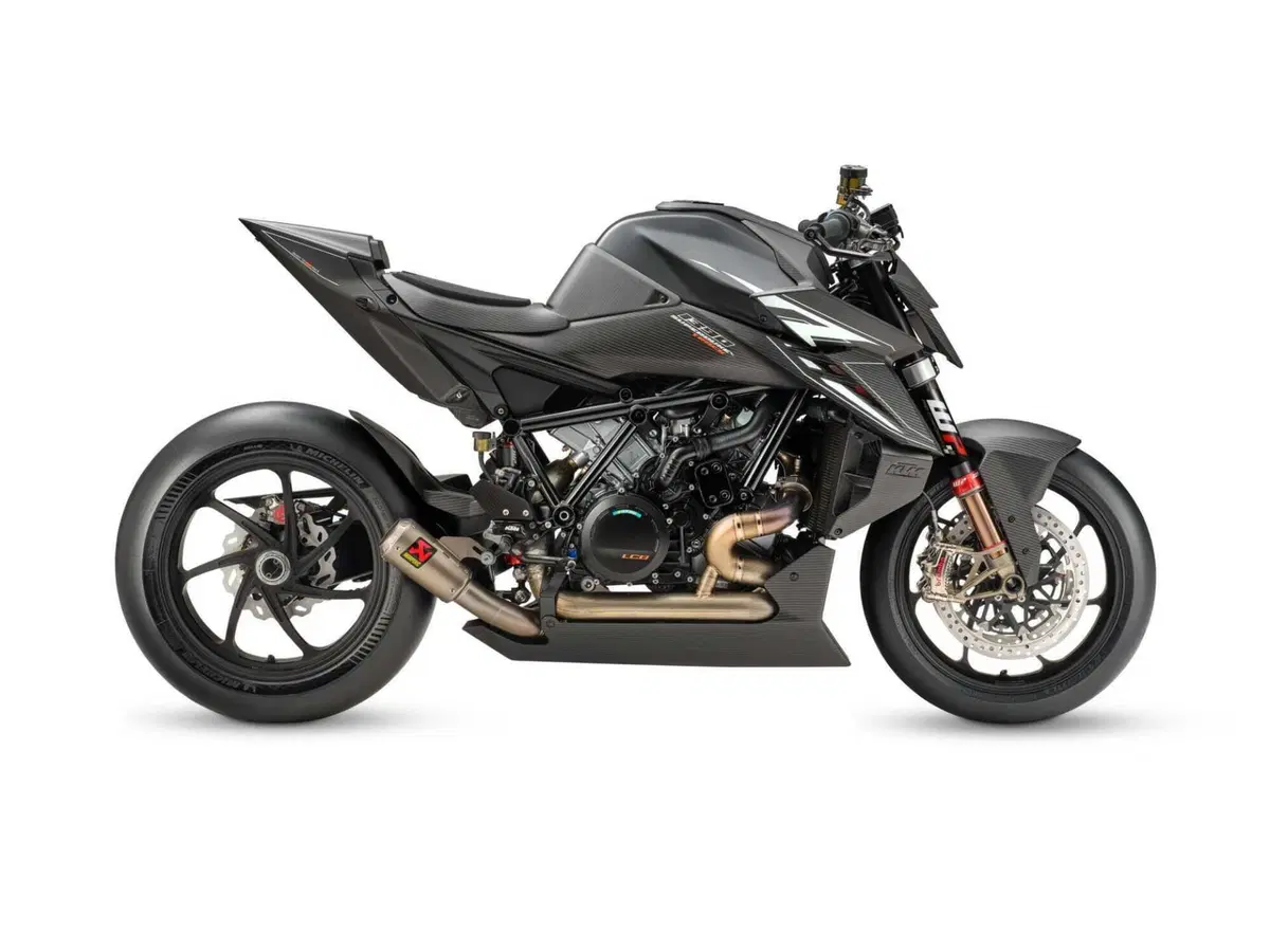 KTM 1390 Super Duke RR Track 2026: l'assalto definitivo alla pista (5)