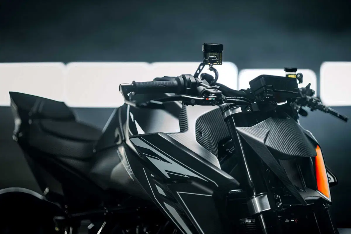 KTM 1390 Super Duke RR Track 2026: l'assalto definitivo alla pista (16)
