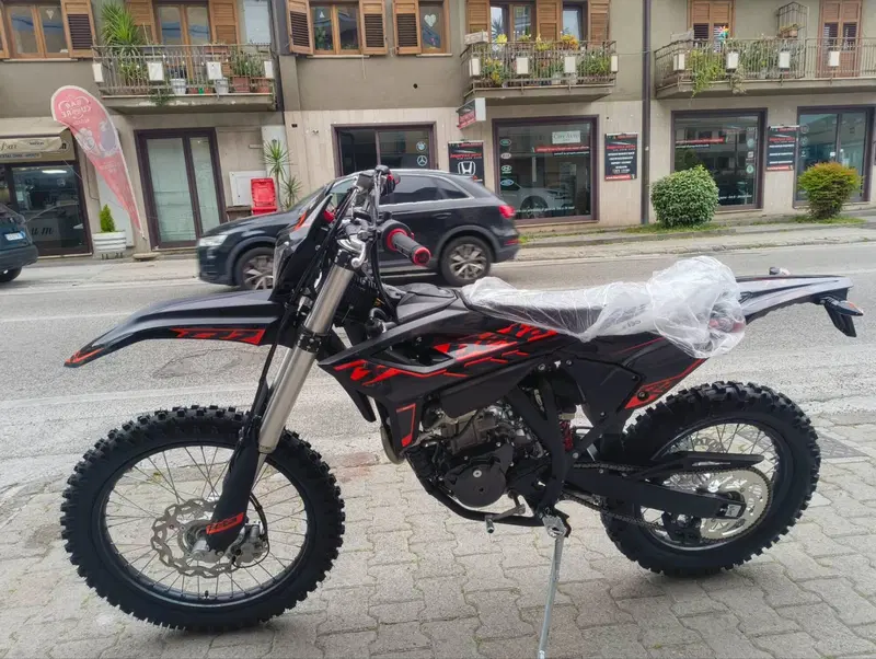Betamotor RR 125 4T Enduro T (2025 - 26) (3)