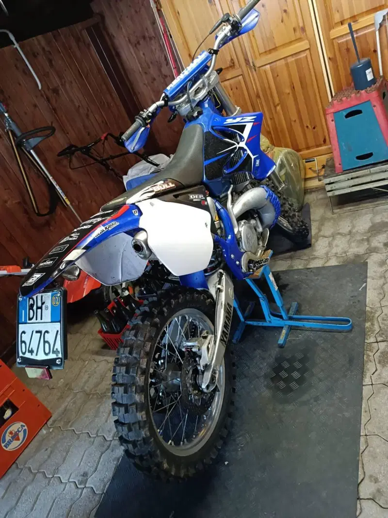 Yamaha YZ 250 (2005)