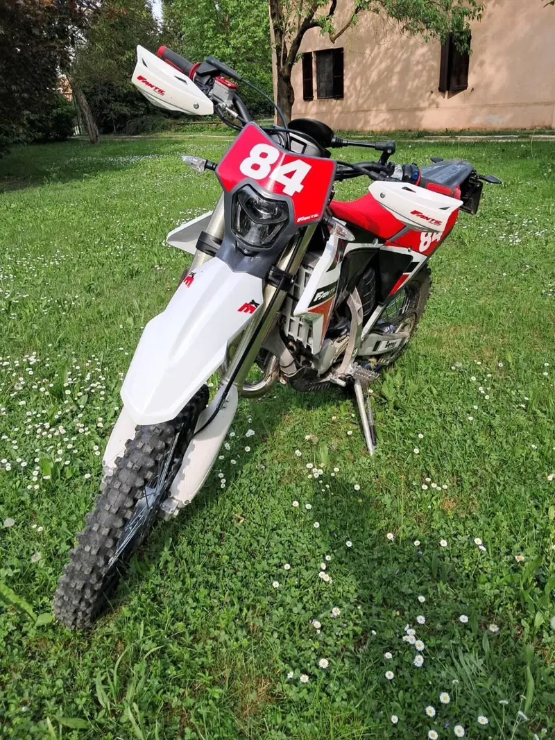 Fantic Motor XE 125 Enduro (2022) (2)