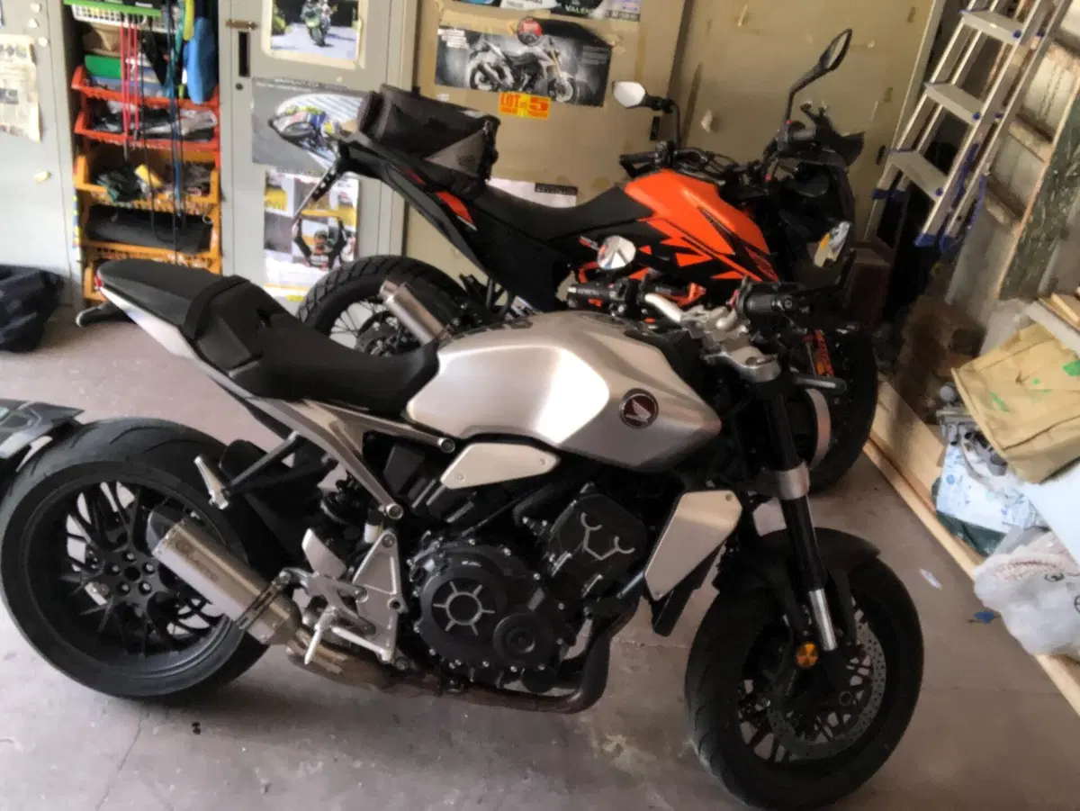 Marmitta Honda CB1000R cafe race GR Moto (3)