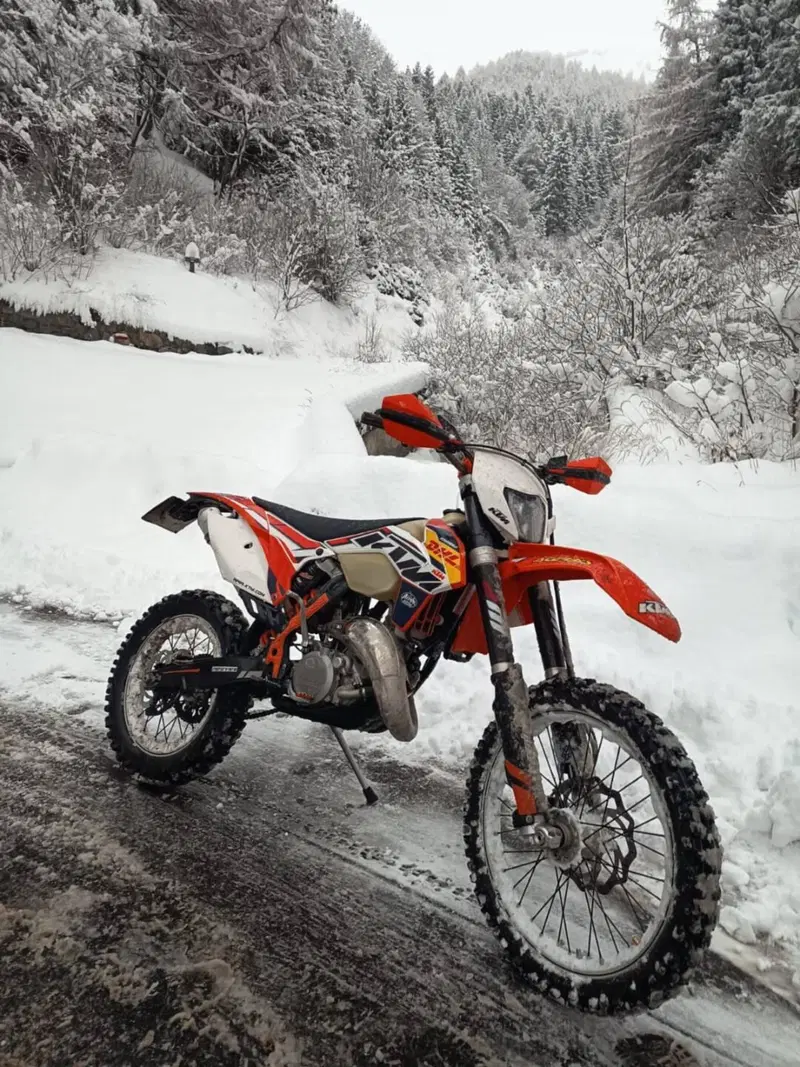 KTM 125 EXC (2013) (4)
