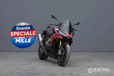 Aprilia Tuono V4 Factory (2021 - 24) usata