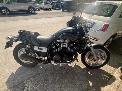 Yamaha V-Max 12 N usata