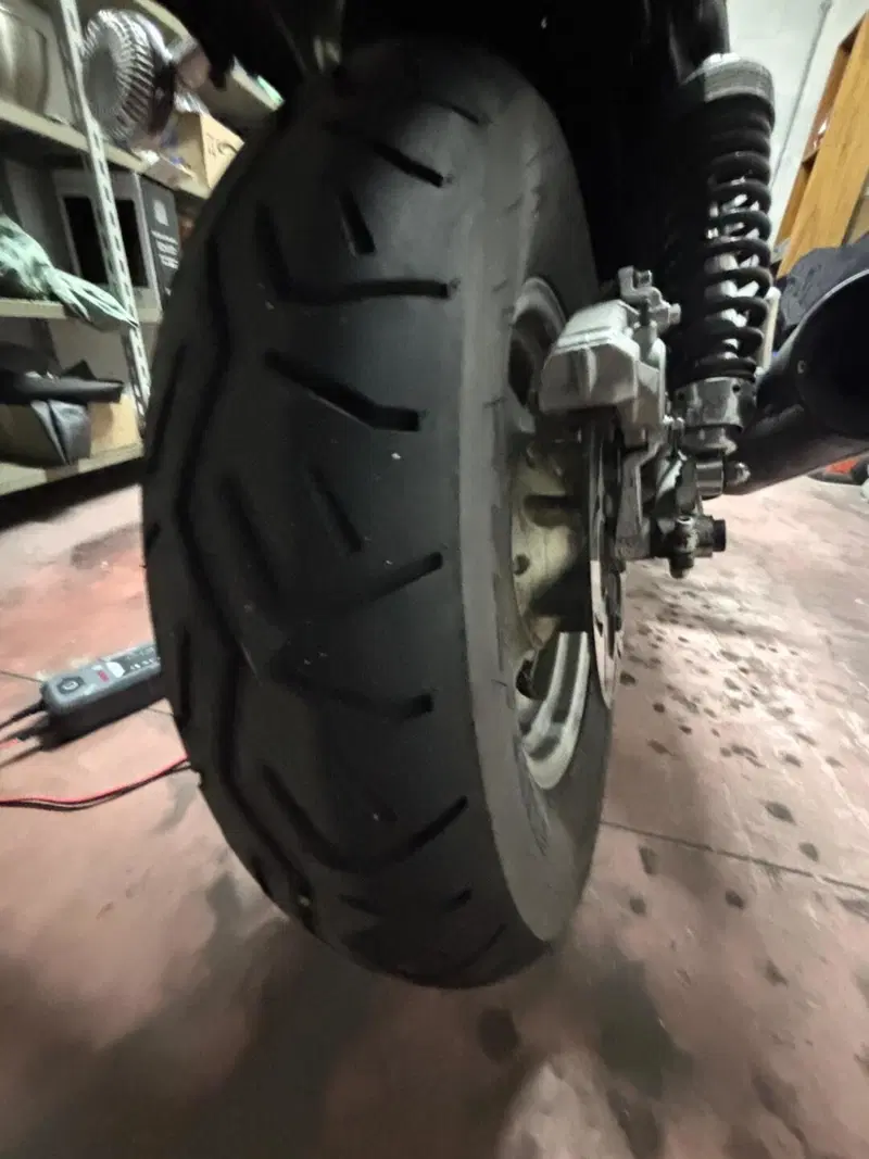 Yamaha V-Max 12 N (4)