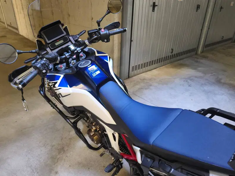 Honda Africa Twin CRF 1100L Urban (2022 - 23) (2)