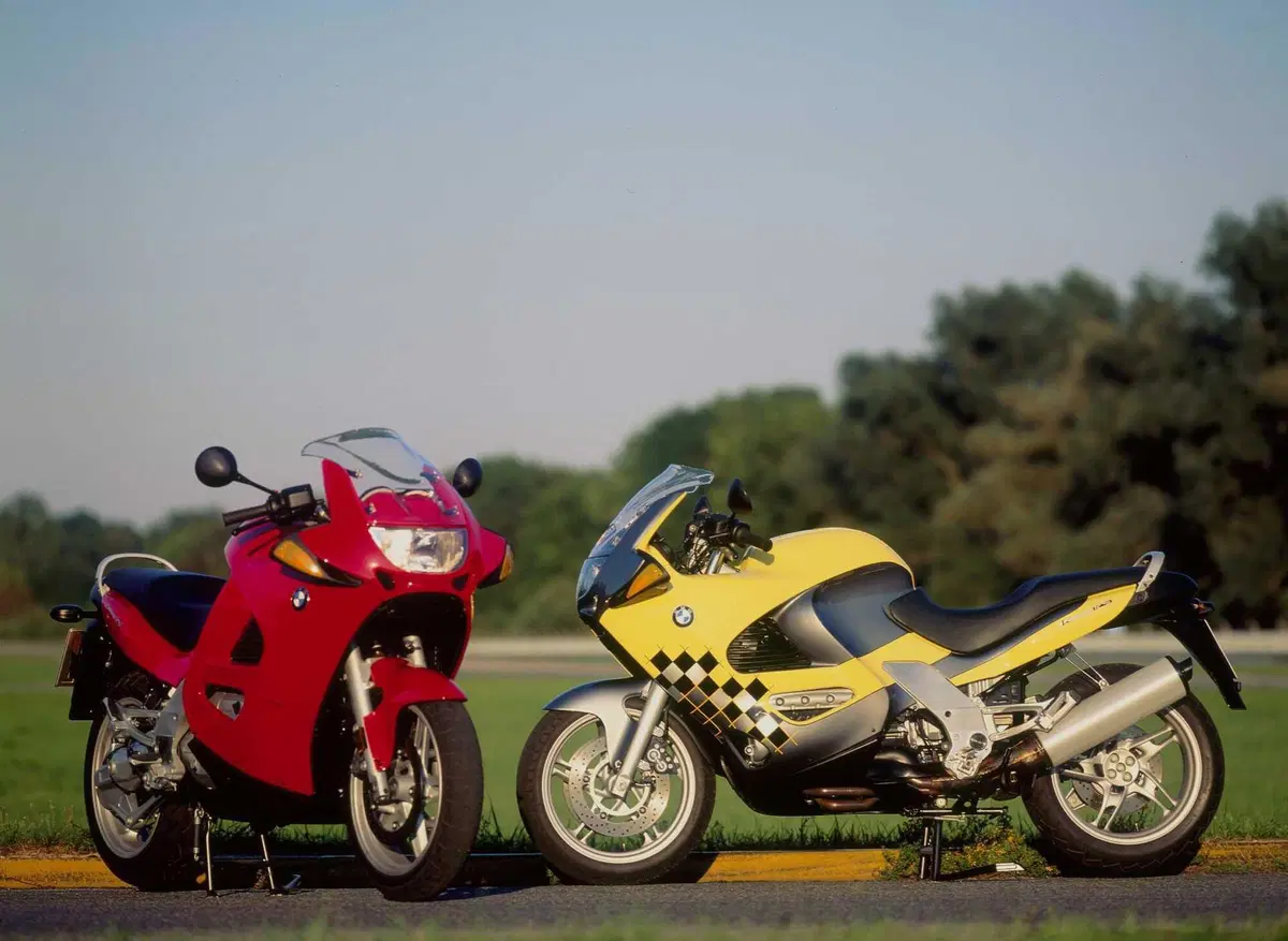 BMW Motorrad brinda ai 50 anni della RS: la pioniera delle sport tourer (13)