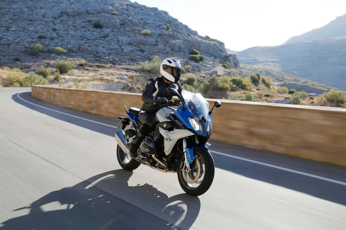 BMW Motorrad brinda ai 50 anni della RS: la pioniera delle sport tourer (24)