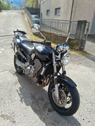 Honda Hornet 900 usata