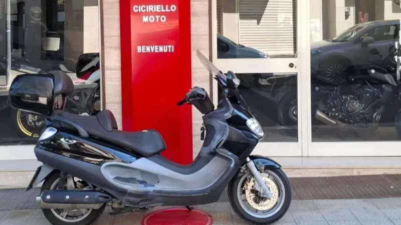 Piaggio X9 500 Evolution