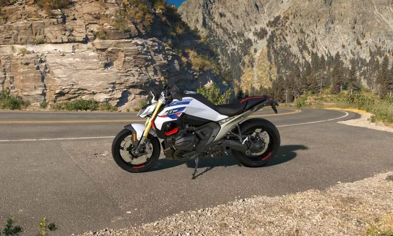Bmw R 1300 R (2026) (2)