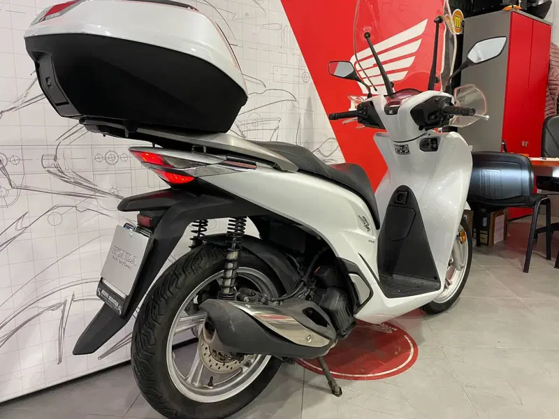 Honda SH 150i (2020 - 23) (6)