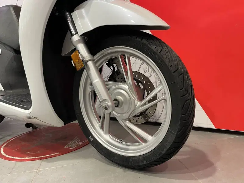 Honda SH 150i (2020 - 23) (12)
