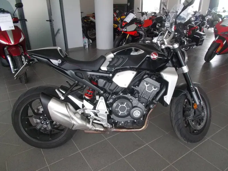Honda CB 1000 R + Neo Sport Cafè (2019 - 20) (2)