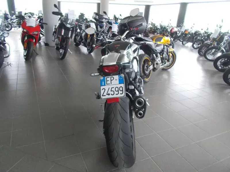 Honda CB 1000 R + Neo Sport Cafè (2019 - 20) (3)