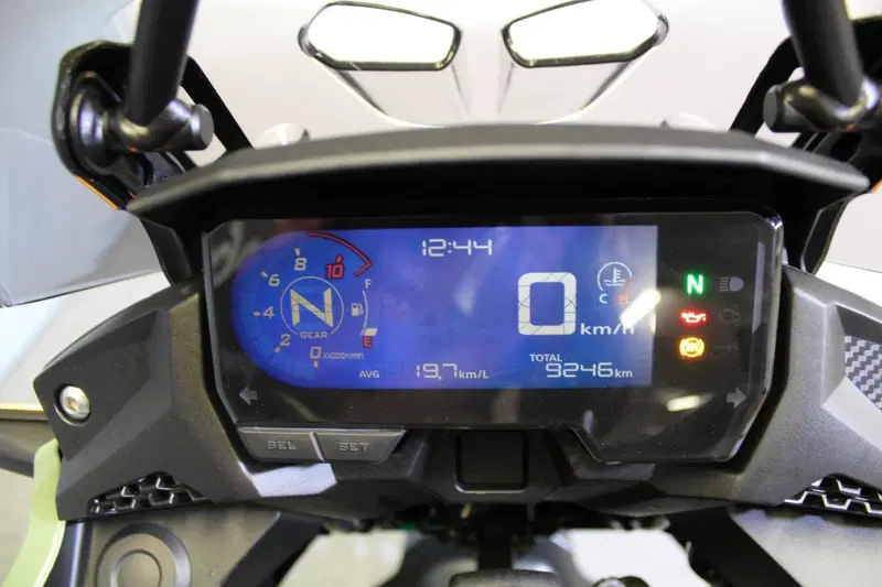 Honda CB 500 X (2022 - 23) (3)