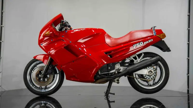 Ducati 750 Paso (1986 - 88) (2)
