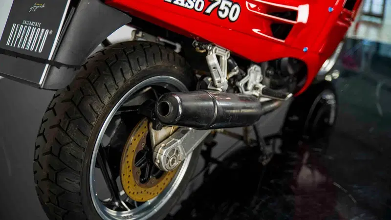 Ducati 750 Paso (1986 - 88) (13)