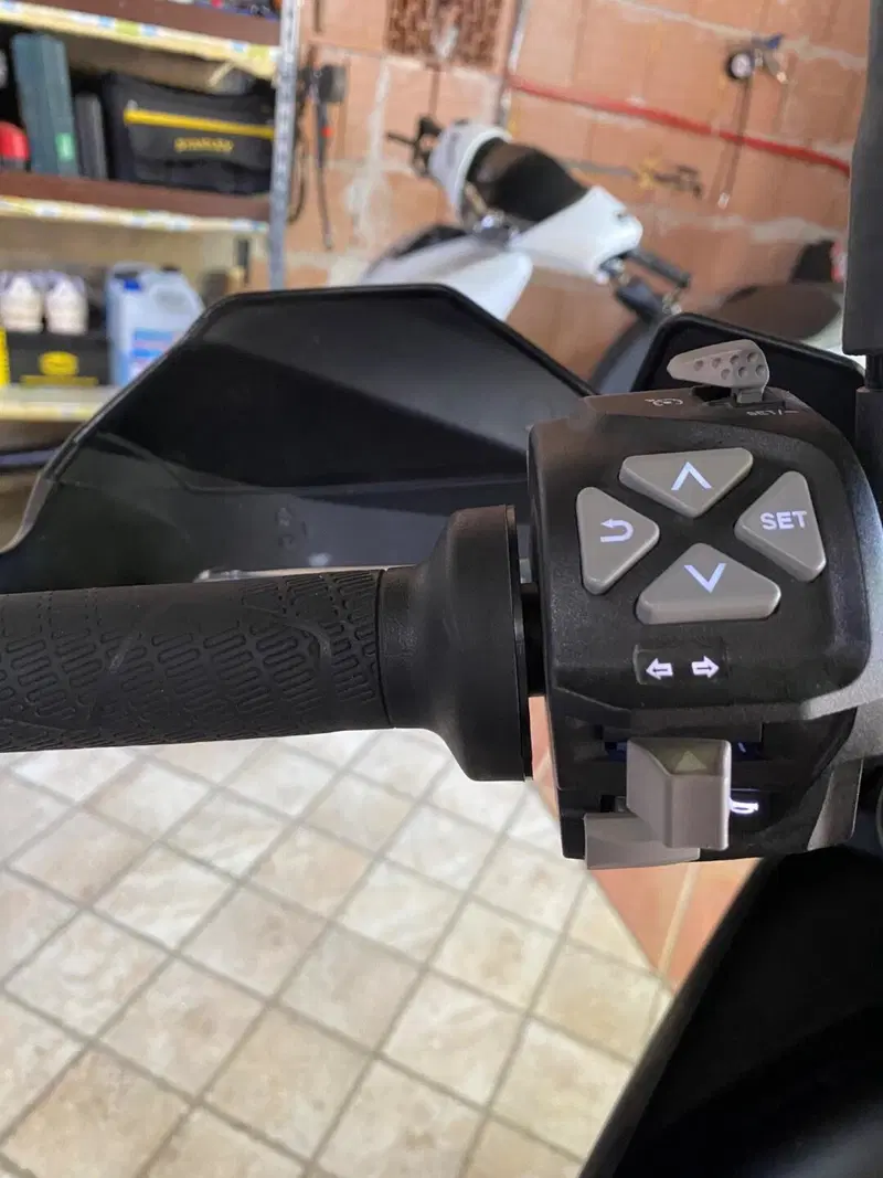 KTM 790 Adventure (2023 - 24) (6)