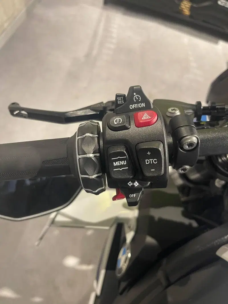 Bmw M 1000 R (2023 - 24) (5)