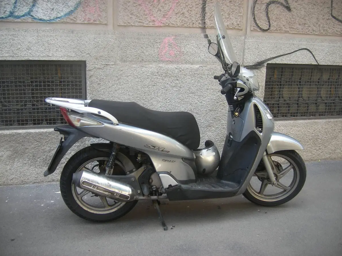 Honda SH 150i (2005 - 08)