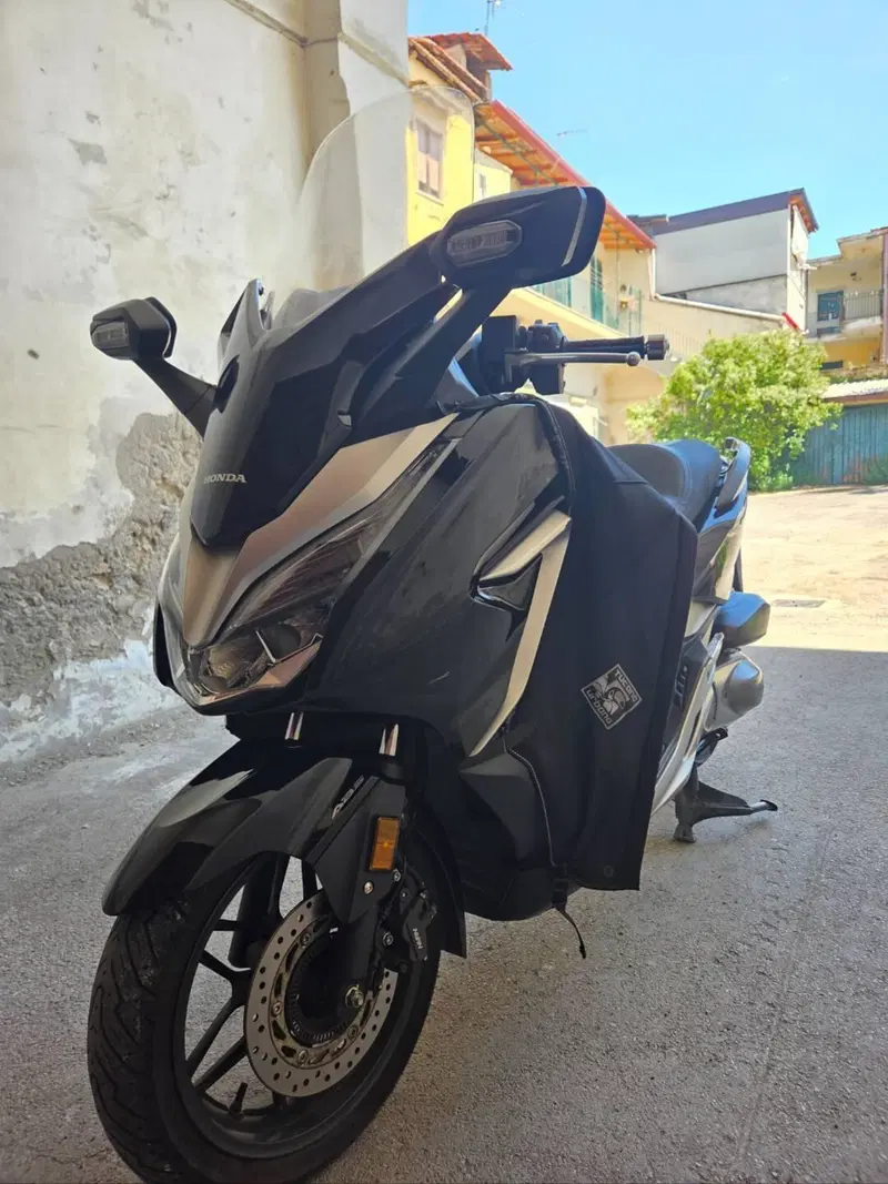 Honda Forza 300 ABS (2018 - 20) (4)