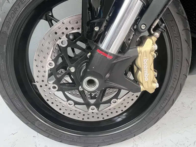 MV Agusta Brutale 1090 R (2012 - 15) (16)