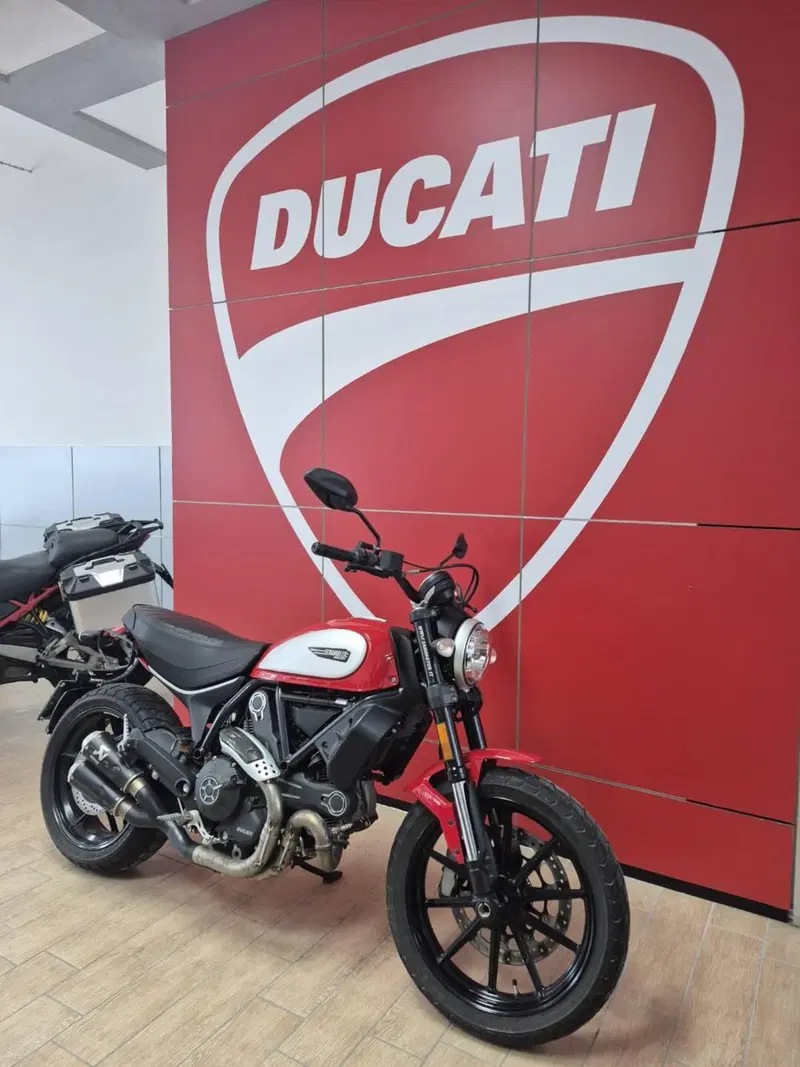 Ducati Scrambler 800 Icon (2017 - 20) (2)