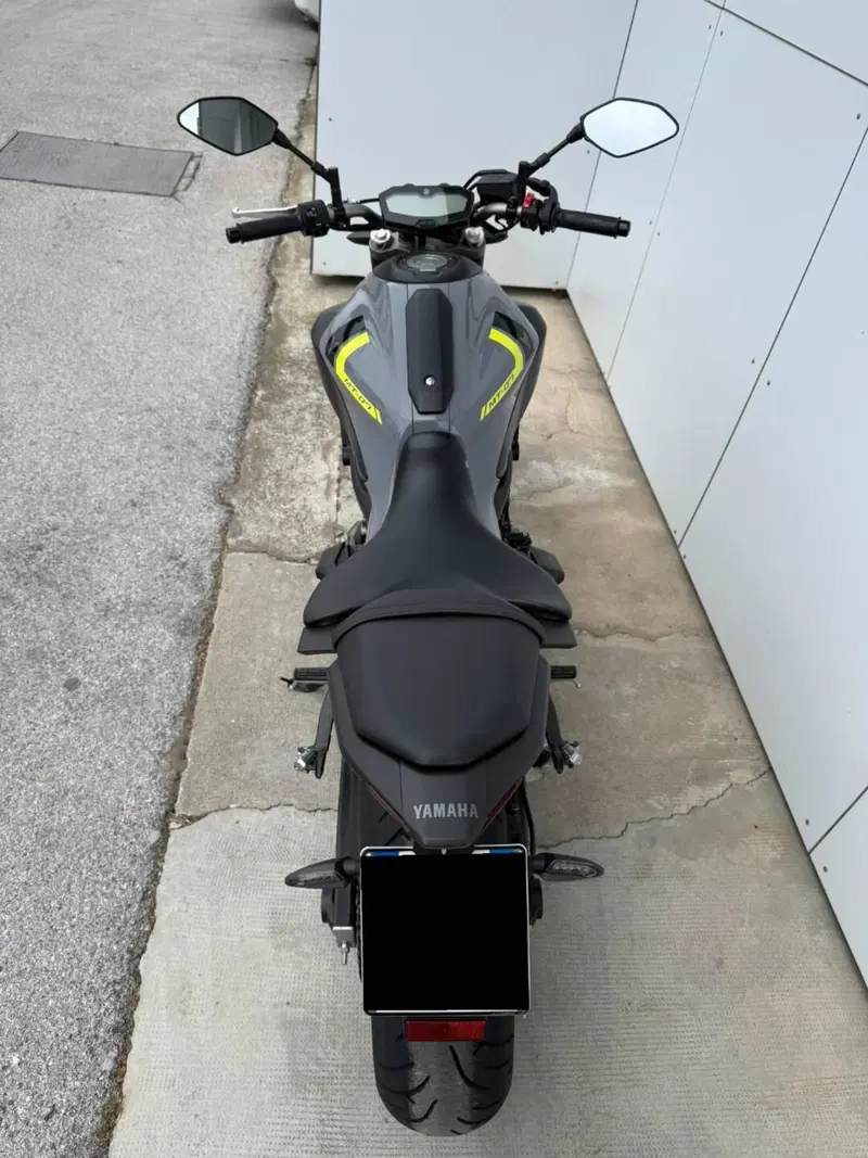 Yamaha MT-07 (2017 - 18) (8)