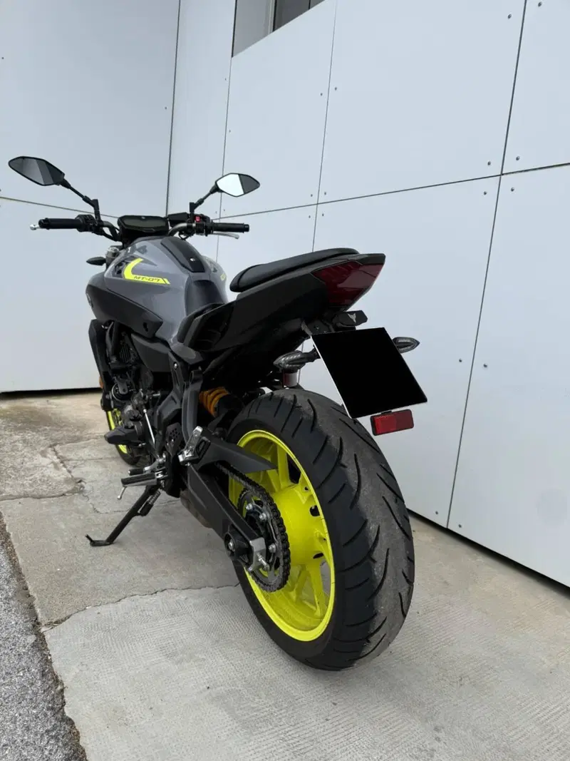 Yamaha MT-07 (2017 - 18) (4)