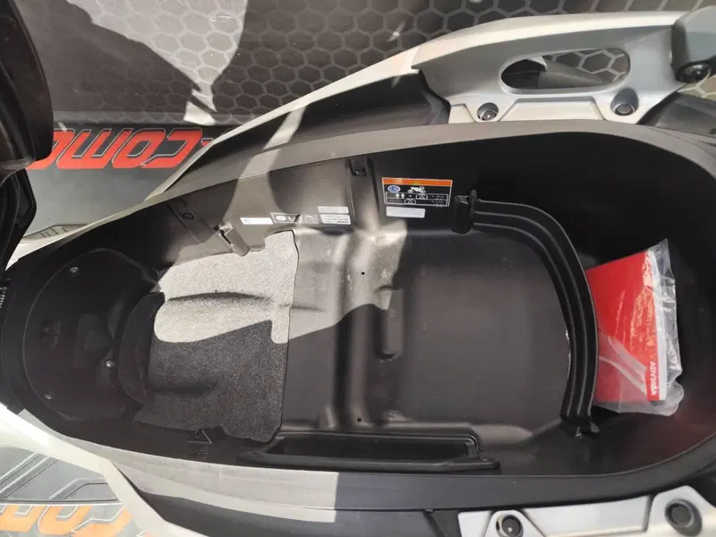Honda ADV 350 (2022 - 24) (10)