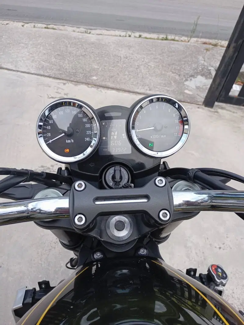 Kawasaki Z 900 RS (2021) (5)