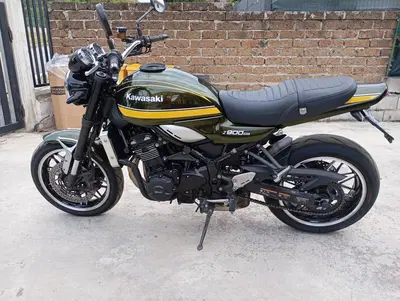 Kawasaki Z 900 RS (2021) usata