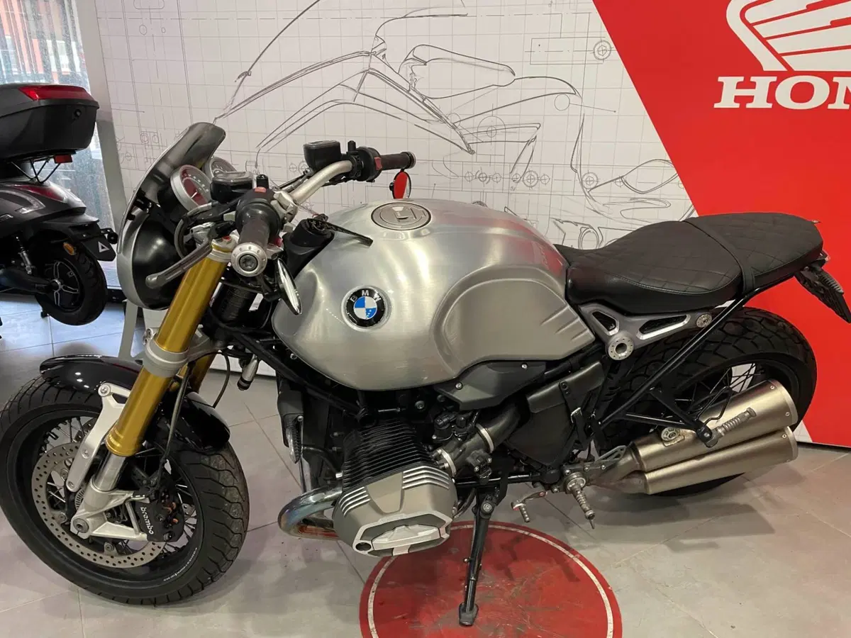 Bmw R nineT 1200 (2017 - 20) (5)