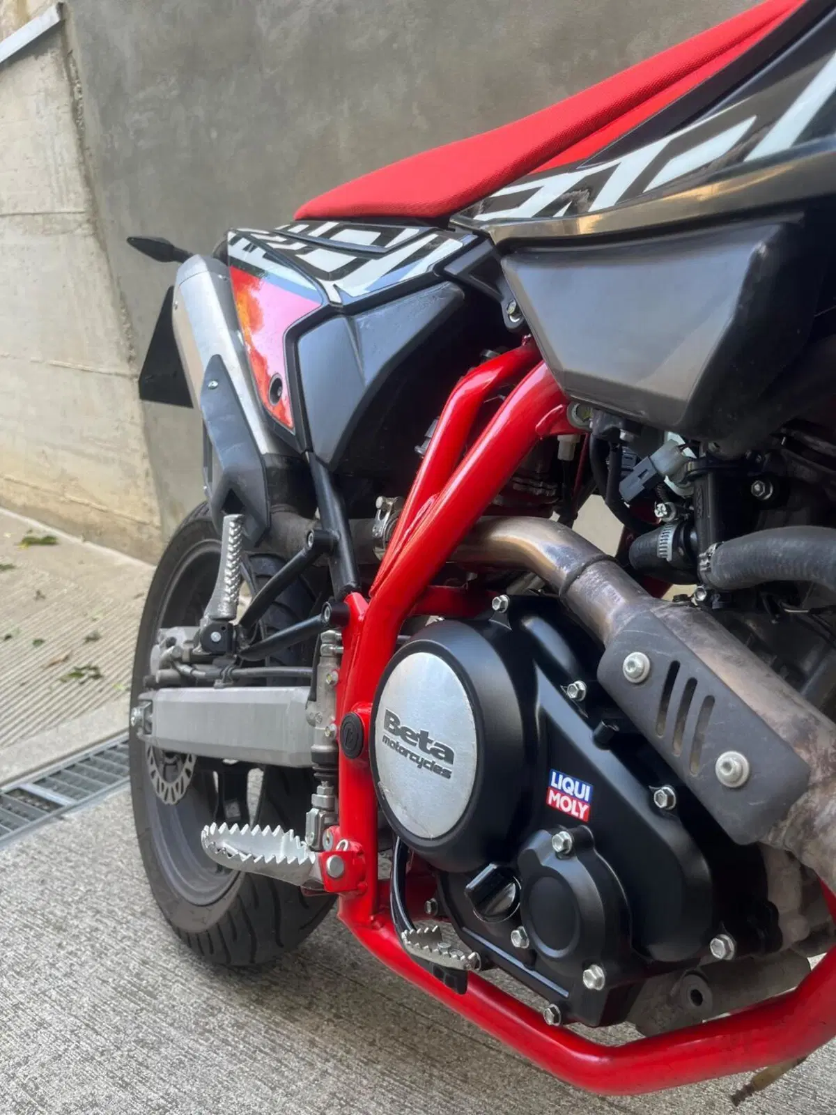 Betamotor RR 125 4T Motard LC (2021 - 23) (3)
