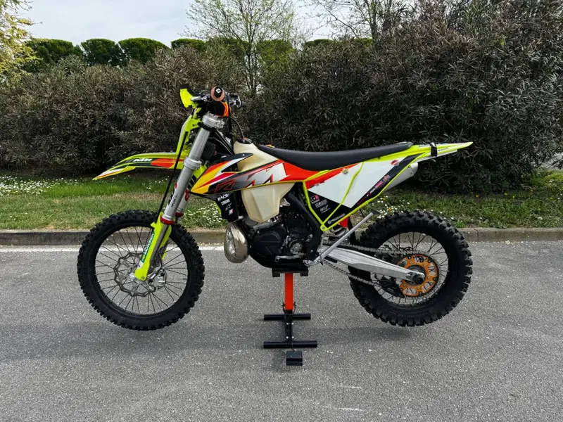 KTM 250 EXC TPI (2022)